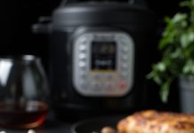 Modern Gourmet Pressure Cooker Herb-Seared Chicken & Vegetables Modern Gourmet Pressure Cooker Herb-Seared Chicken & Vegetables